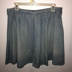 Denim skater skirt!